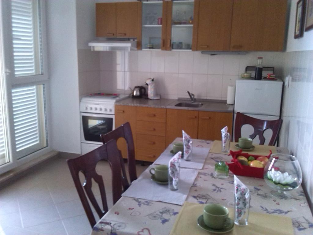 Apartment Z&E Трогір Екстер'єр фото