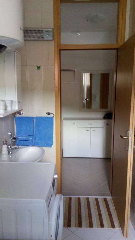 Apartment Z&E Трогір Екстер'єр фото