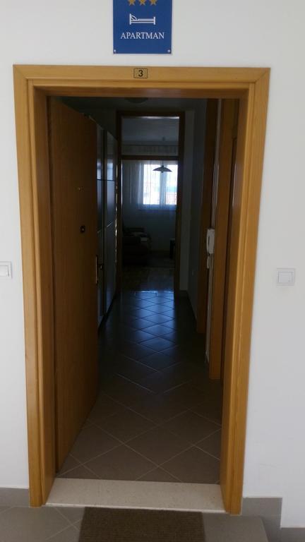 Apartment Z&E Трогір Екстер'єр фото