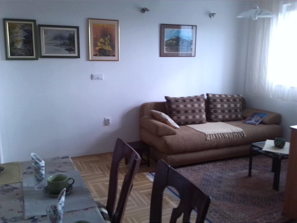 Apartment Z&E Трогір Екстер'єр фото