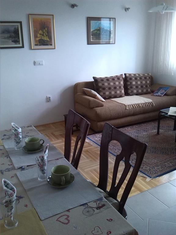 Apartment Z&E Трогір Екстер'єр фото