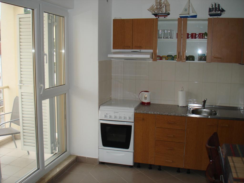 Apartment Z&E Трогір Екстер'єр фото